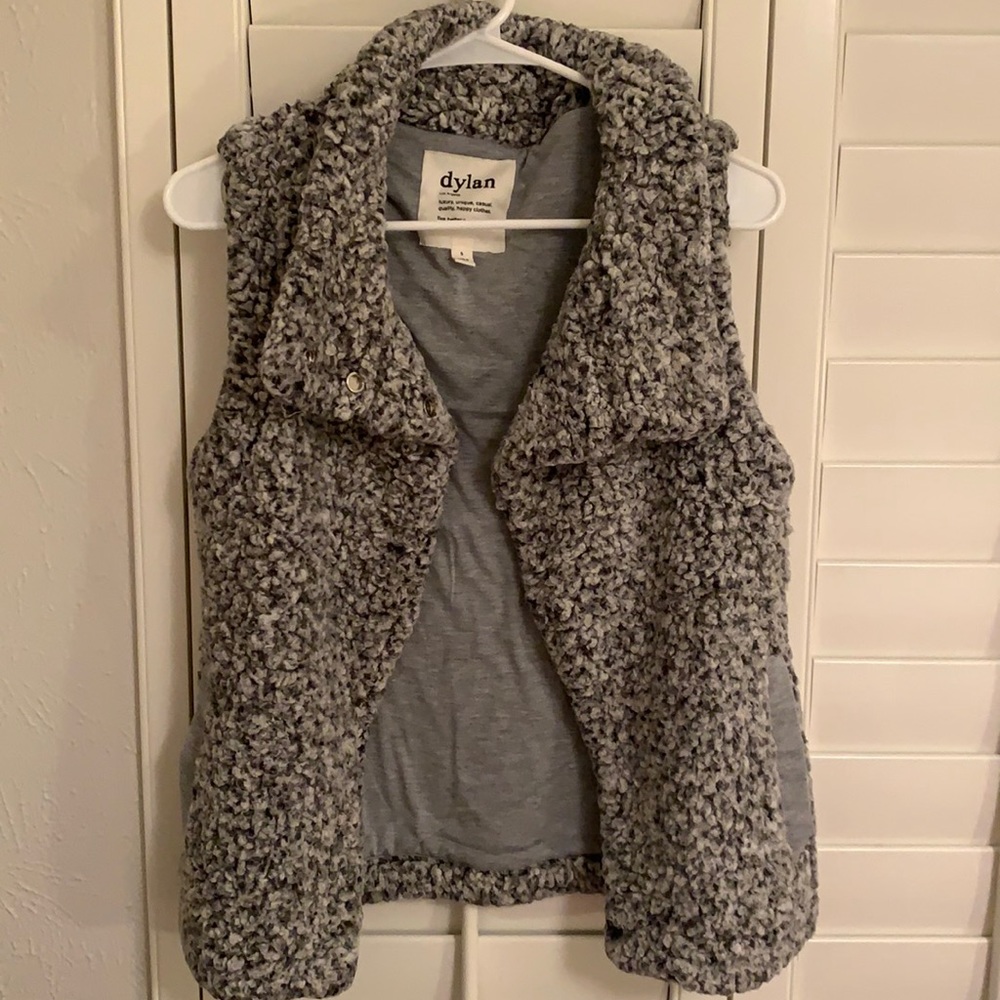 dylan sherpa vest